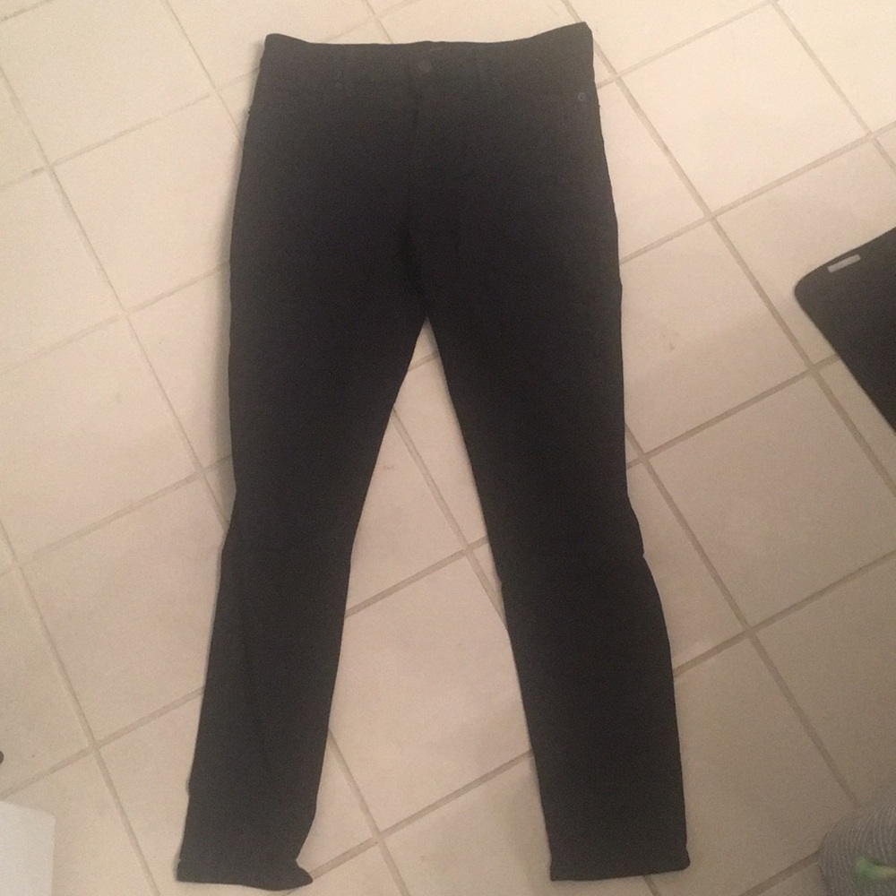 EUC Lucky Brand jeans